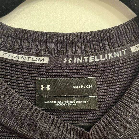 Under Armour intelliknit women’s top small - Picture 10 of 10